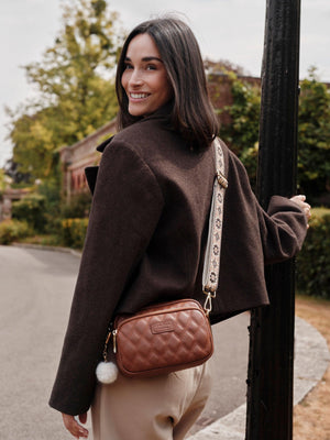 Original Diamond Quilted Bag Chestnut & Accessories