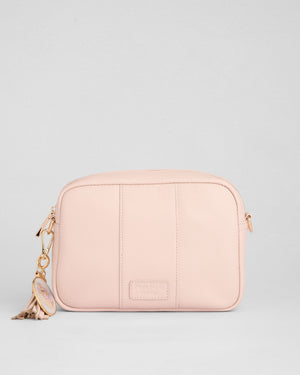 City Crossbody Bag Mrs. Tiggy-Winkle™ Pink