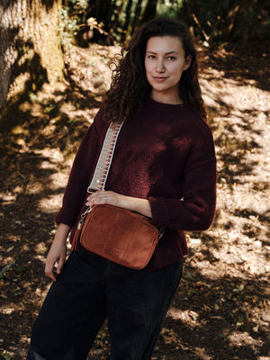 City Crossbody Bag Suede Chestnut