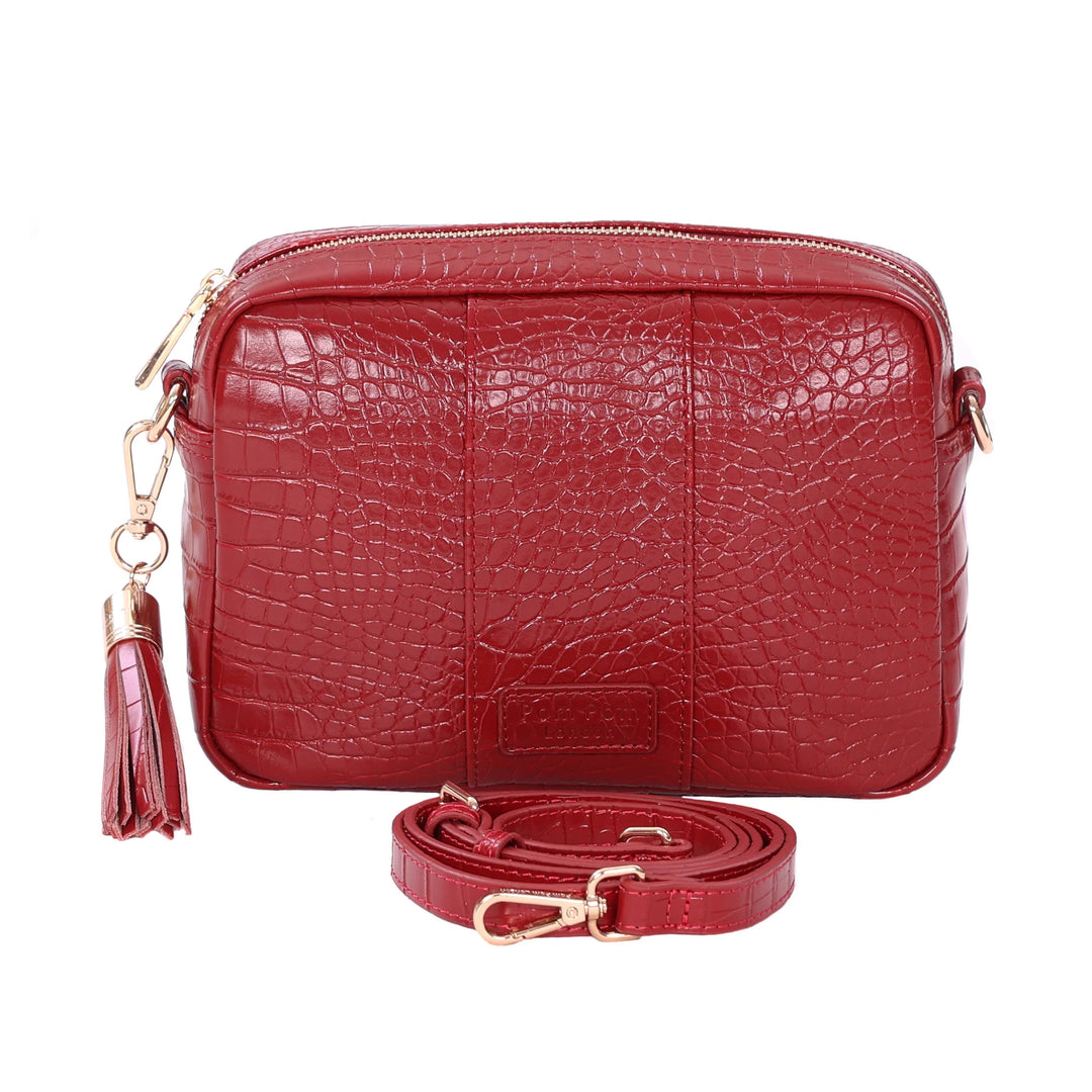 A.D.M.J  UKカーリームートン　フラットボディバッグ Dark Cherry Medium Ziptop Cross Body Bag | Dukes Place SS26