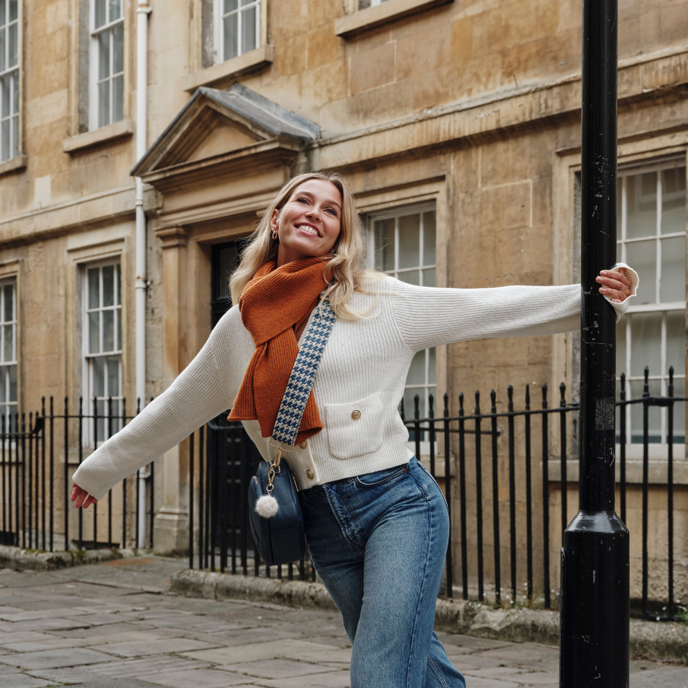 Strap Nordic Blue Hounds Tooth-Pom Pom London