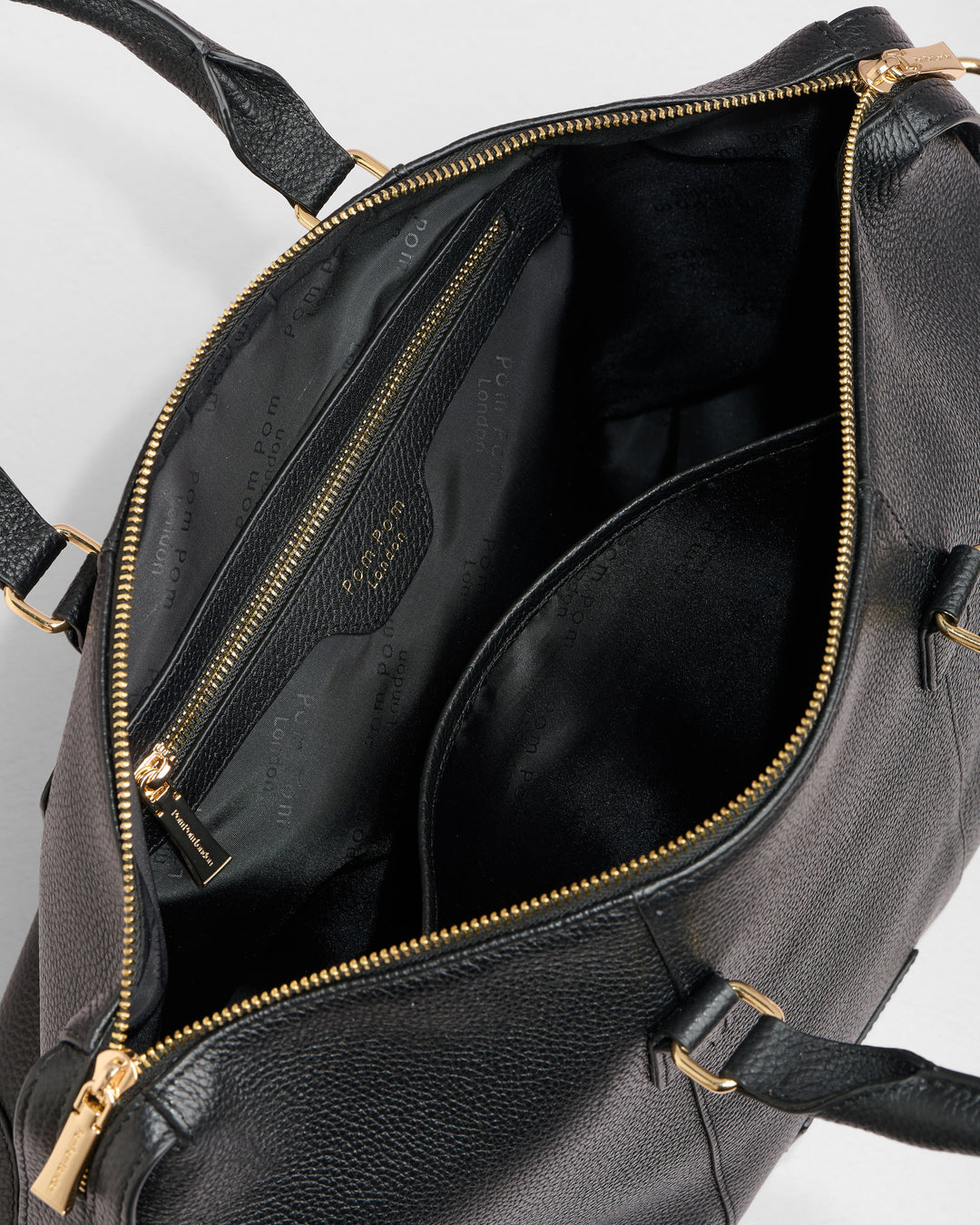 Weekend Leather Holdall Bag in Black – Pom Pom London